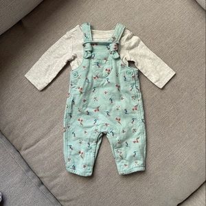Carters 2pc set